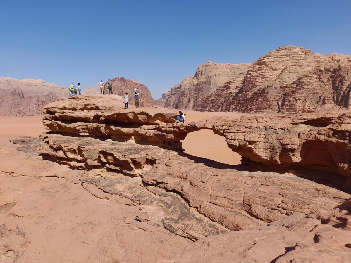 Wadi Rum Camels Camp المظهر الخارجي الصورة