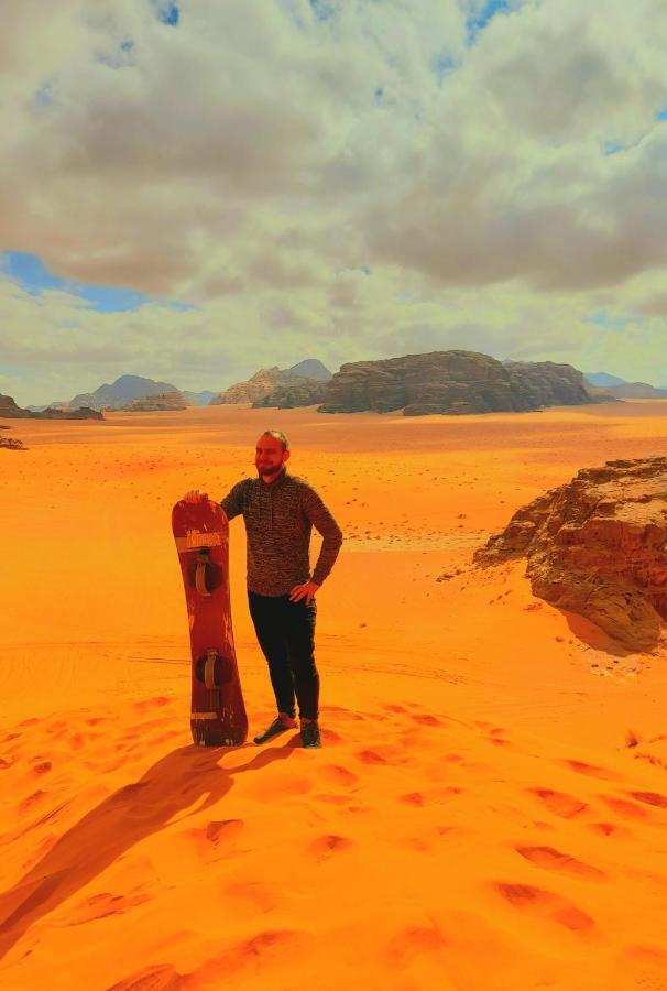 Wadi Rum Camels Camp المظهر الخارجي الصورة