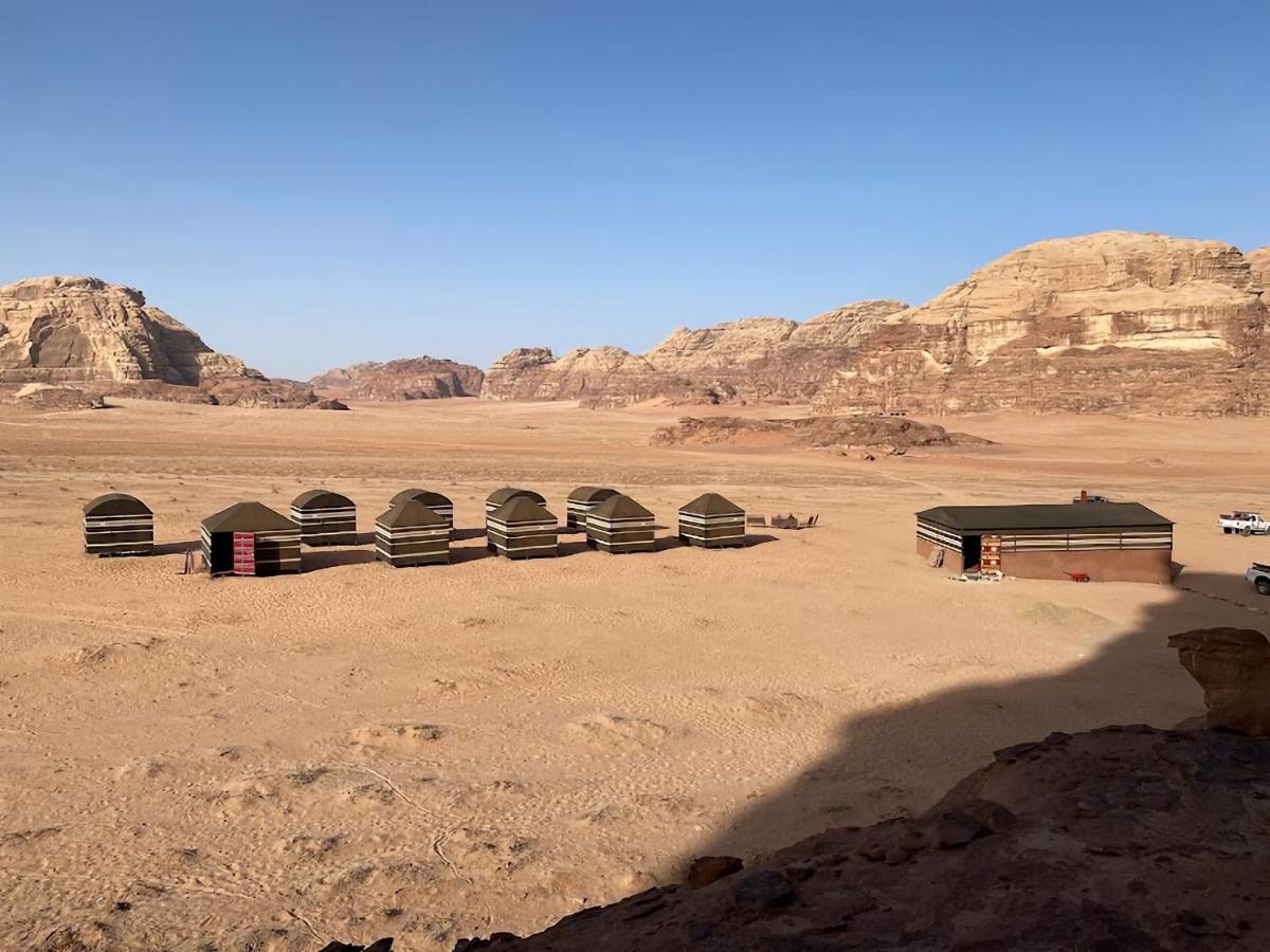 Wadi Rum Camels Camp المظهر الخارجي الصورة