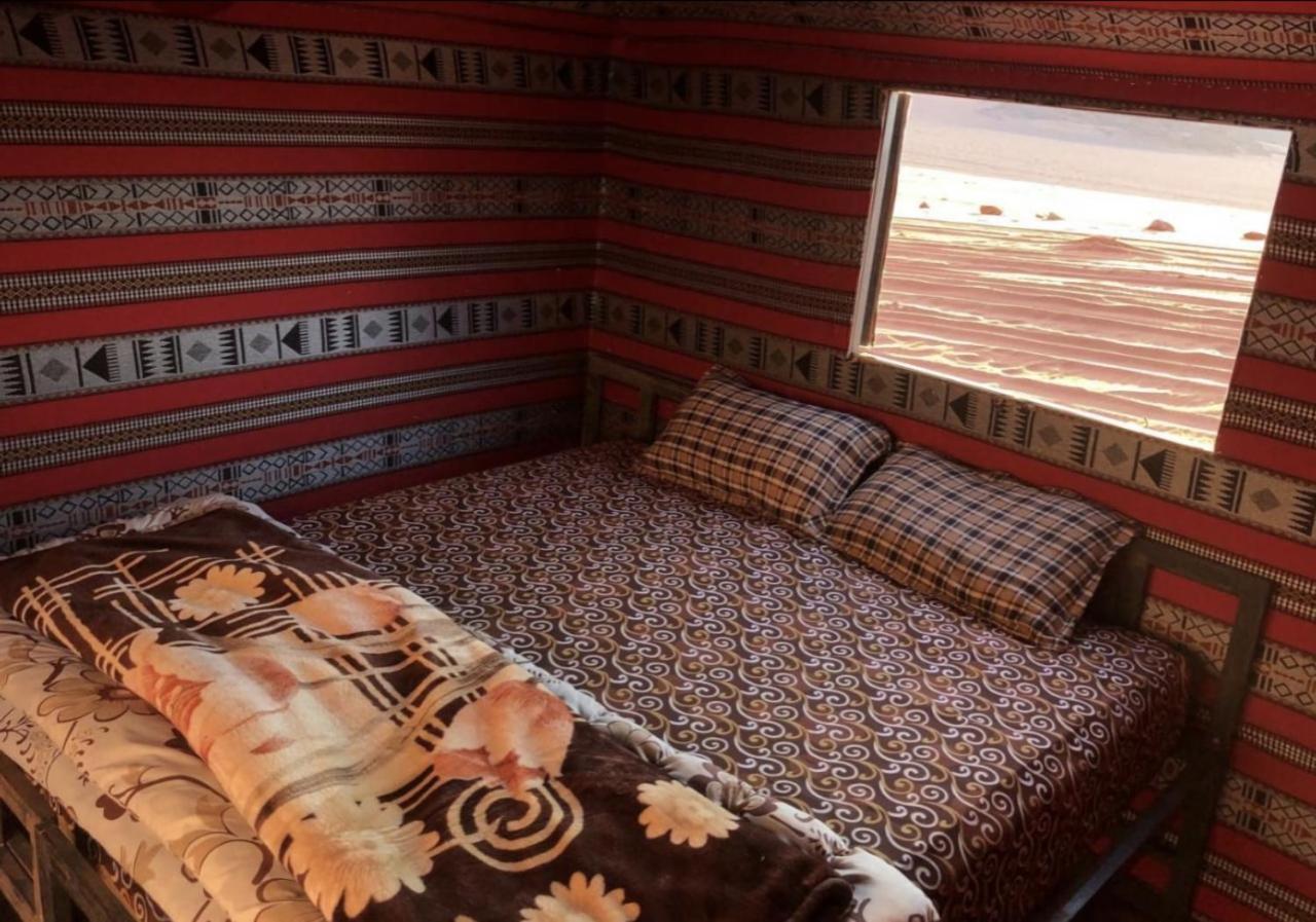 Wadi Rum Camels Camp المظهر الخارجي الصورة