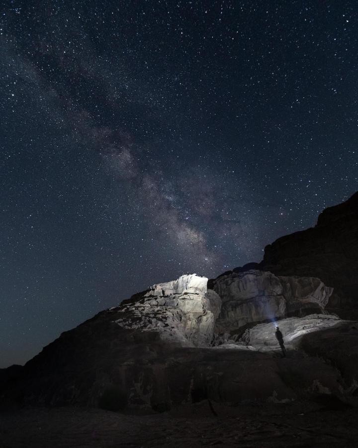 Wadi Rum Camels Camp المظهر الخارجي الصورة