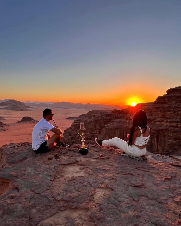 Wadi Rum Camels Camp المظهر الخارجي الصورة